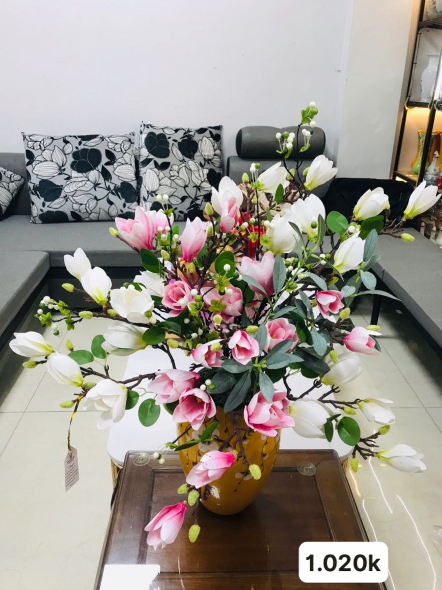 Hoa lụa trang trí phòng khách