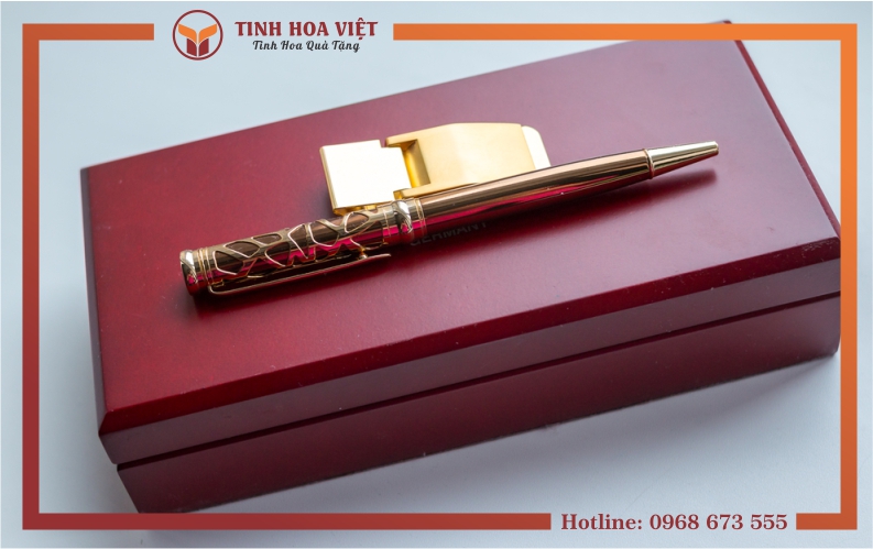 Tinh Hoa Việt chuyên cung cấp sản phẩm quà tặng và nhận in logo lên sản phẩm